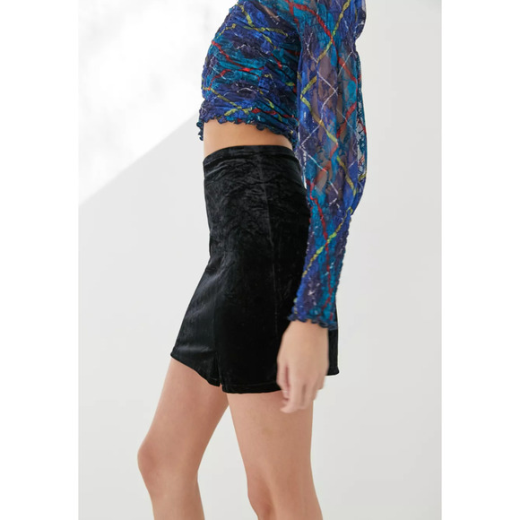 Urban Outfitters Recycled Velvet Notched Mini Skirt S/M NWT - Picture 2 of 7